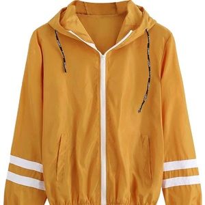 Women’s windbreaker jacket size M